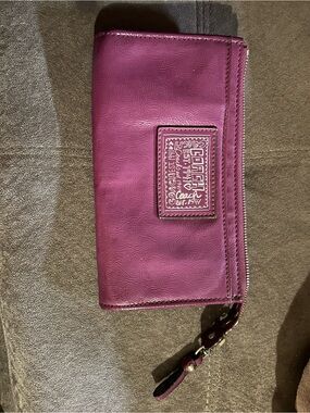 Coach Magenta Leather Zip Wallet Clutch